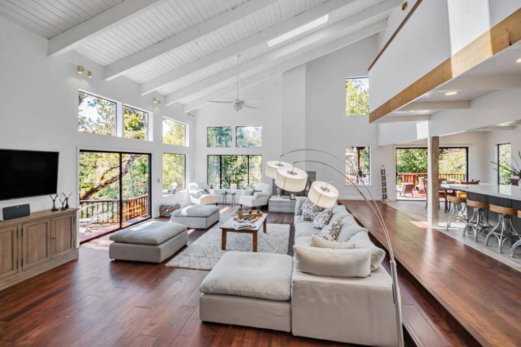 Los Gatos, CA 95033,805 Old Mill Pond RD