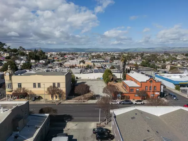 Hollister, CA 95023,220 Fourth ST