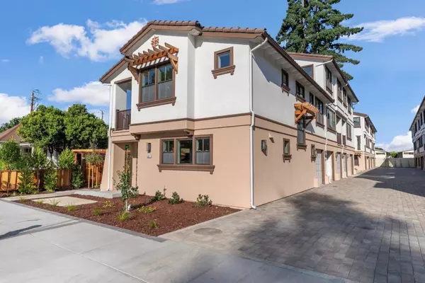 Sunnyvale, CA 94086,220 Carroll ST #1