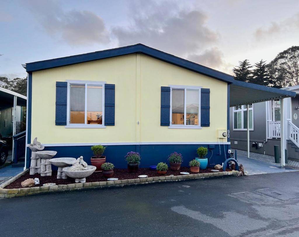 700 Briggs AVE, Pacific Grove, CA 93950