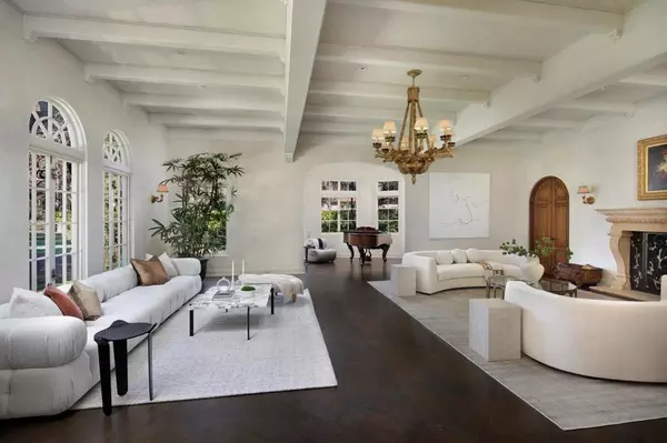Atherton, CA 94027,241 Polhemus AVE
