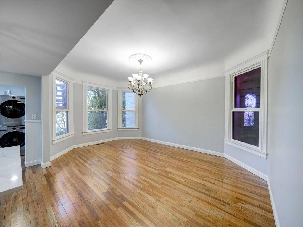 San Francisco, CA 94110,11231127 Guerrero ST