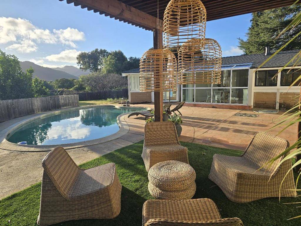 Carmel Valley, CA 93924,187 FORD ROAD