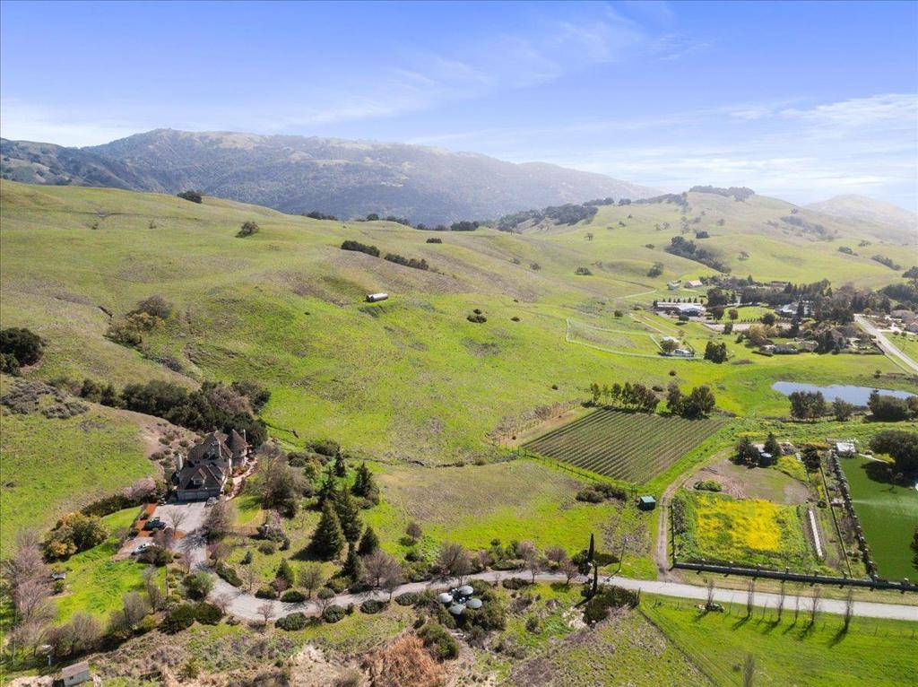 San Martin, CA 95046,3145 Paseo Vista AVE