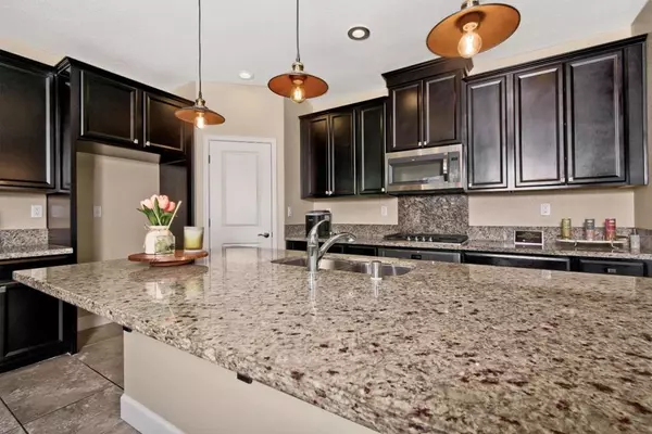 Gilroy, CA 95020,771 Einstein PL