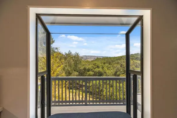 Salinas, CA 93908,26045 Toro RD