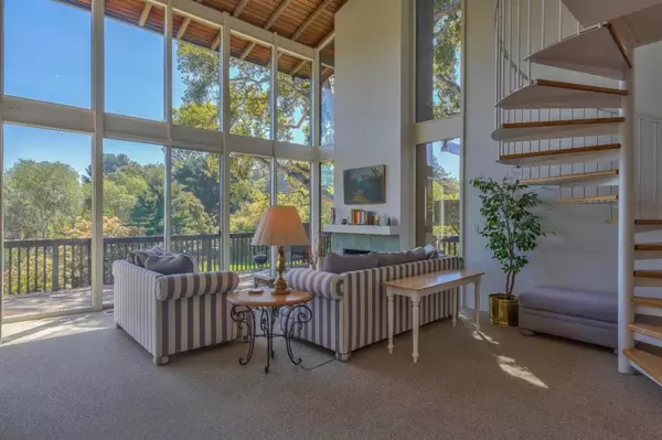 Carmel Valley, CA 93923,7020 Valley Greens DR #4