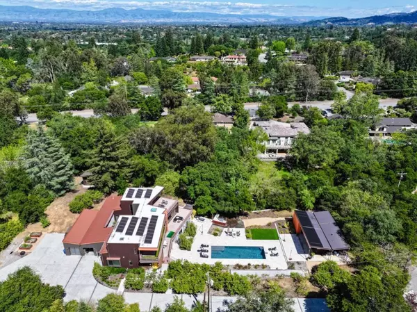 Saratoga, CA 95070,14835 Baranga LN