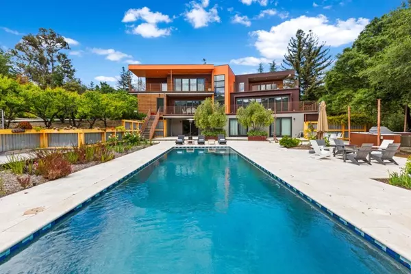 Saratoga, CA 95070,14835 Baranga LN