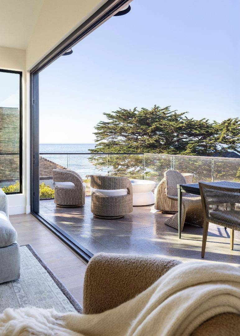 120 24th AVE, Santa Cruz, CA 95062