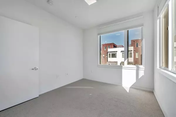 San Francisco, CA 94124,501 Hudson AVE #304