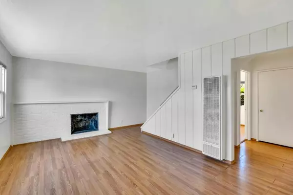 Napa, CA 94558,691 Foster RD