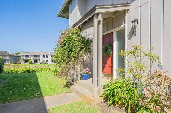Carmel, CA 93923,3850 Rio RD #44