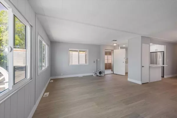 Hayward, CA 94544,28722 Miranda ST