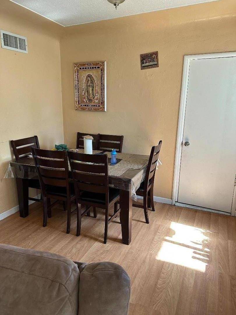 Merced, CA 95340,1301 E 22nd ST