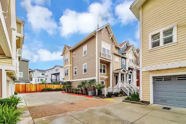 843 Avery DR, Mountain View, CA 94043