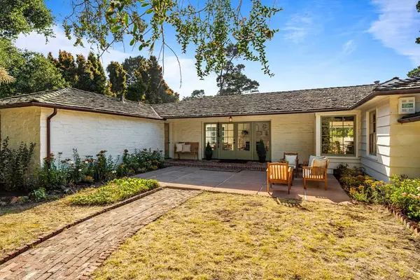 Carmel, CA 93923,25984 N Mesa DR