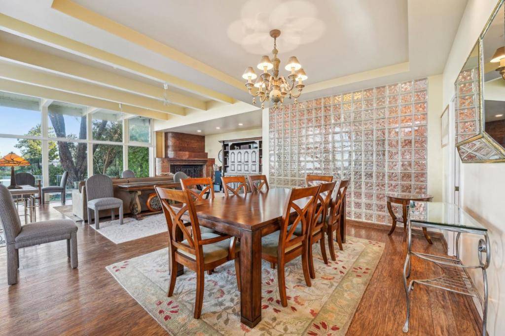 San Rafael, CA 94901,25 Oakhurst RD
