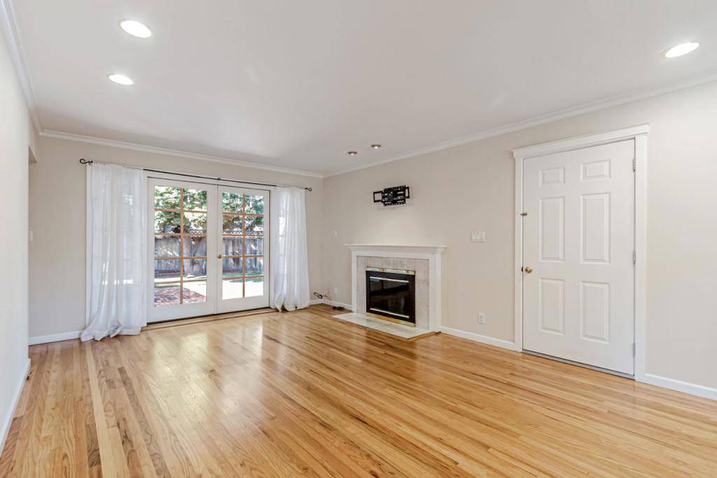 Santa Clara, CA 95050,356 Pineview DR