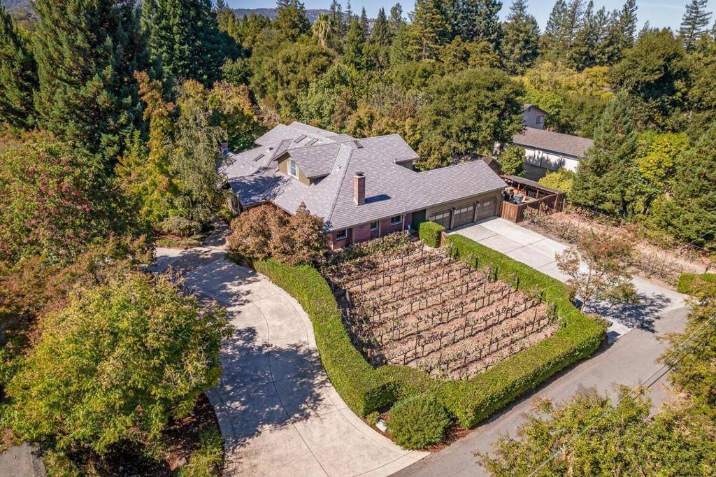 14725 Live Oak LN, Saratoga, CA 95070