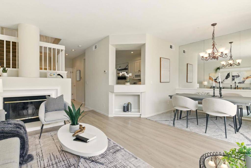 CA 94065,583 Shoal CIR