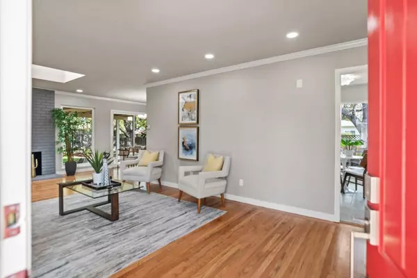 Sunnyvale, CA 94087,1001 Valley Forge DR