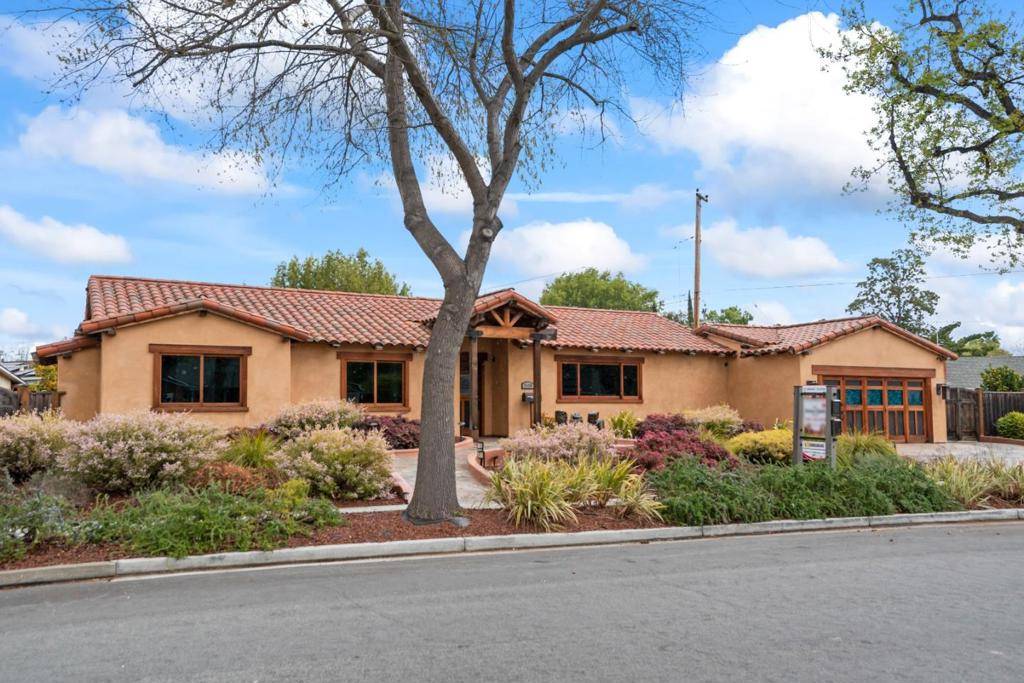 1136 Robin WAY, Sunnyvale, CA 94087