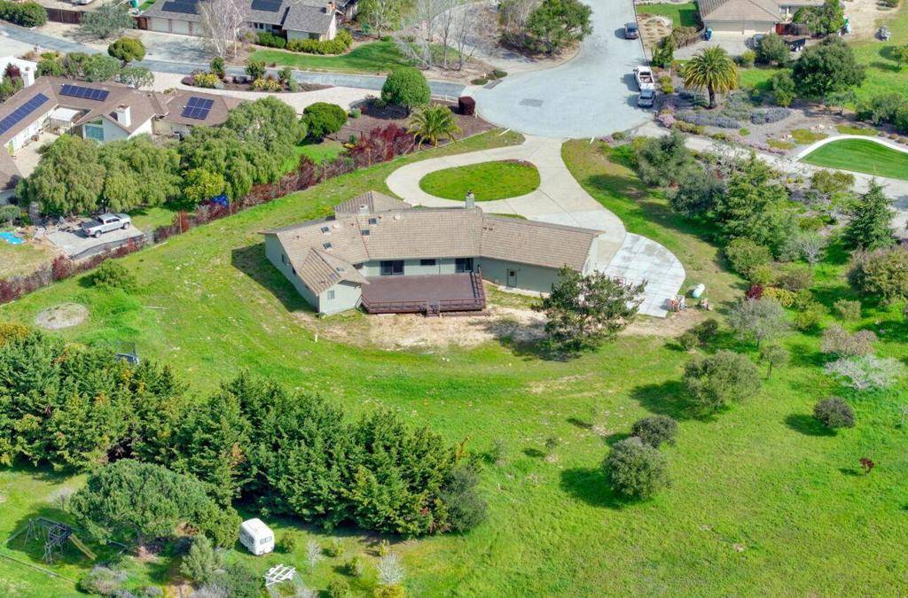 Salinas, CA 93908,23465 Redding CIR