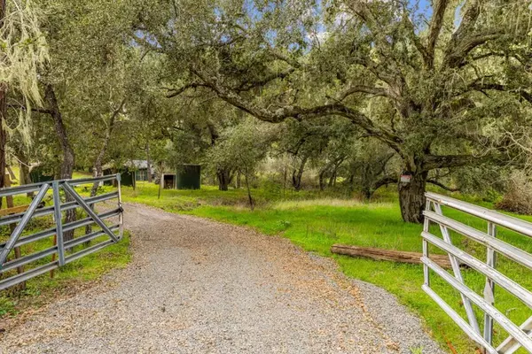 28750 Underwood RD, Salinas, CA 93908
