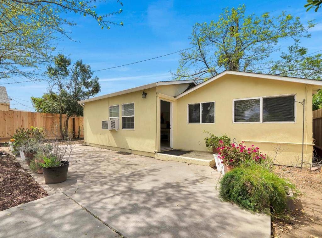 Manteca, CA 95337,125 Goodale CT