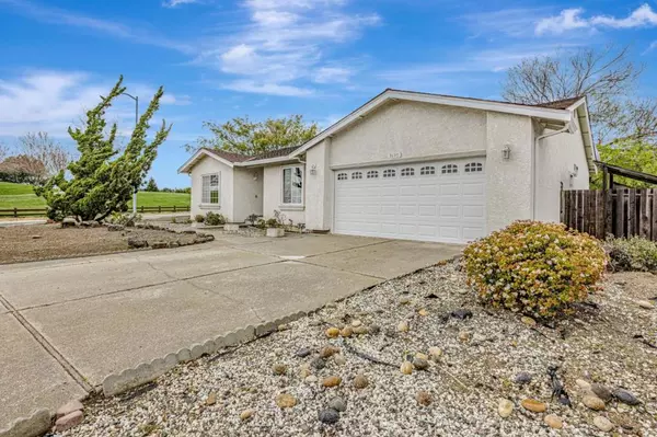 Hayward, CA 94542,3695 Skyline DR