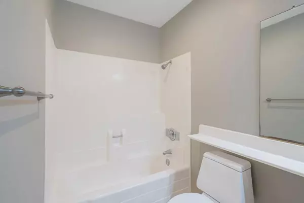San Bruno, CA 94066,406 Boardwalk AVE #7