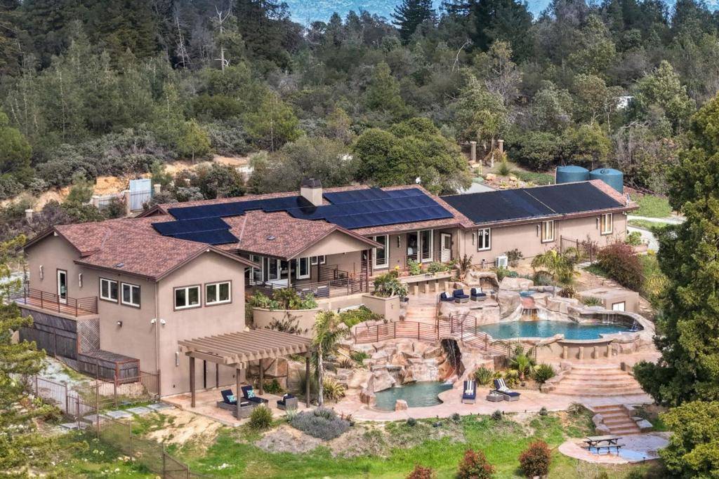 1061 Summit RD, Watsonville, CA 95076