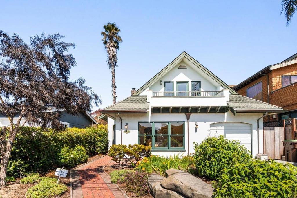 Santa Cruz, CA 95060,910 Pelton AVE