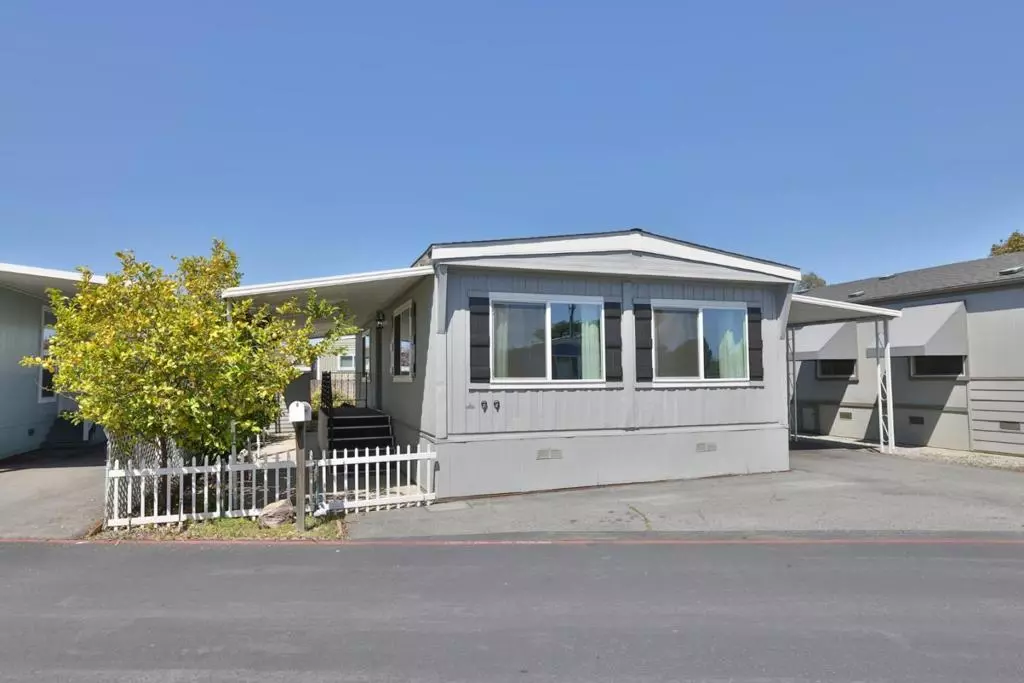 Gilroy, CA 95020,8282 Murray Ave #99