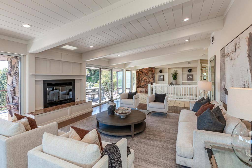 Los Altos Hills, CA 94022,12668 La Cresta CT