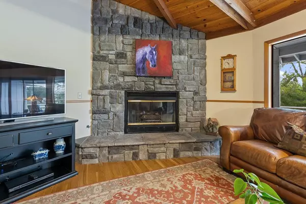 Hollister, CA 95023,105 Louise CIR