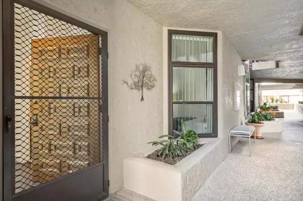 San Mateo, CA 94401,11 Hayward AVE #1001