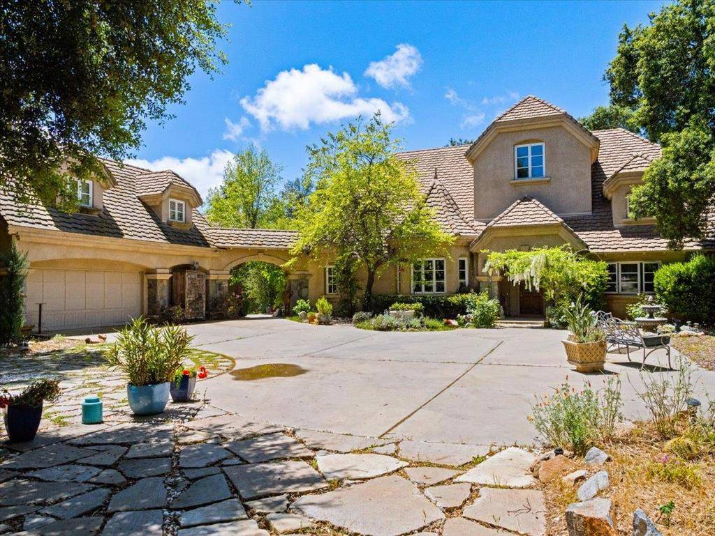 Murrieta, CA 92562,34955 Avenida La Cresta