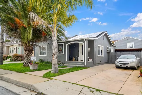 12 Eastern DR, Watsonville, CA 95076