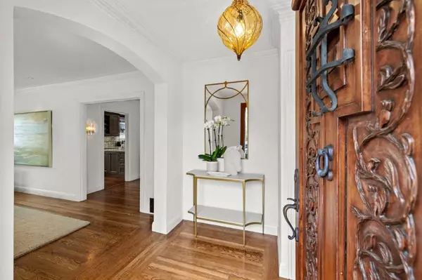 San Mateo, CA 94401,919 Palm AVE