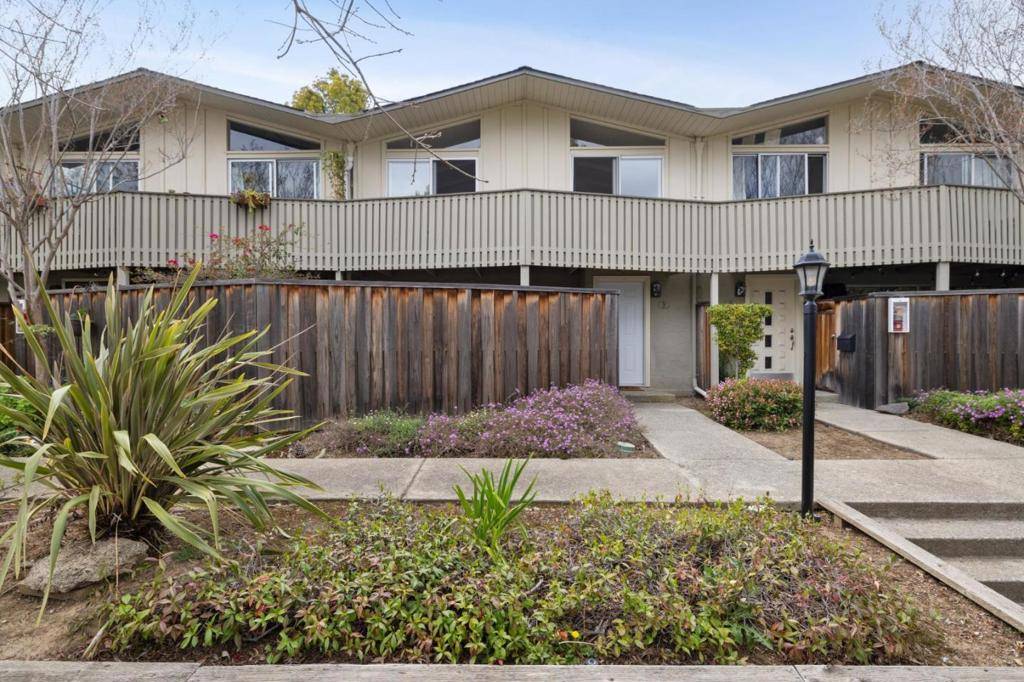 San Jose, CA 95129,1155 Weyburn LN #9