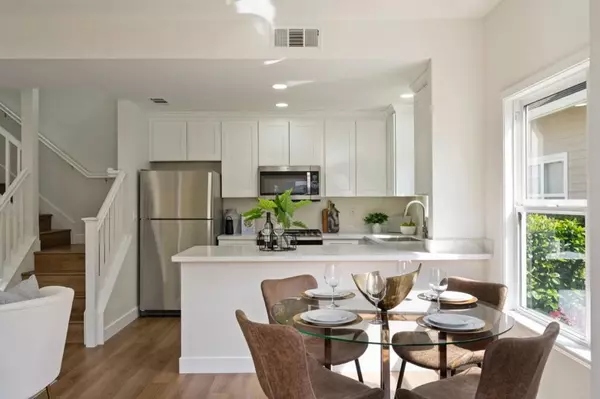 Mountain View, CA 94043,729 Cottage CT