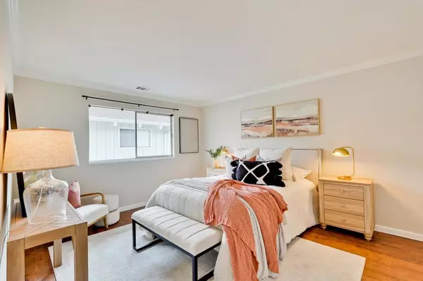 Mountain View, CA 94040,255 S Rengstorff AVE #40