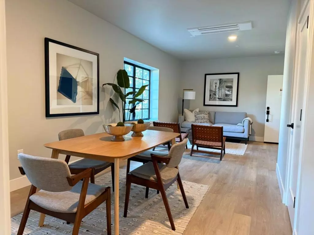 Hollister, CA 95023,400 San Benito #212