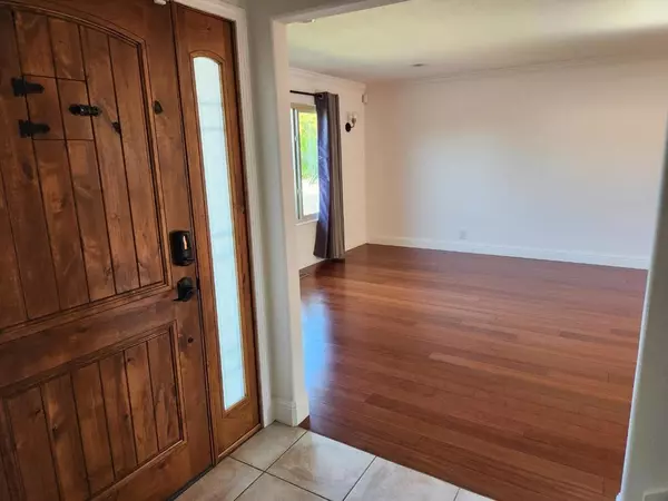 San Jose, CA 95119,249 Purple Glen DR