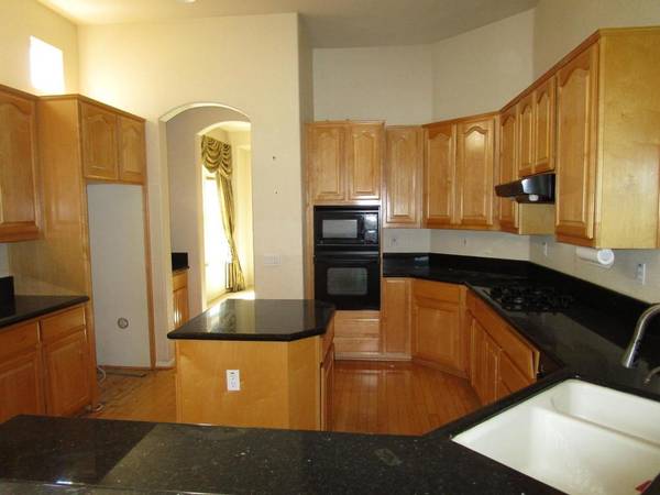 Brentwood, CA 94513,1586 Regent DR