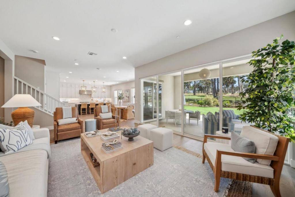 1814 Links DR, Seaside, CA 93955