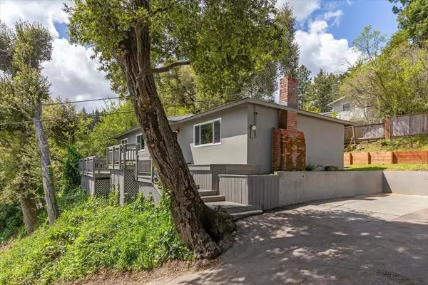 Los Gatos, CA 95033,21525 Madrone DR