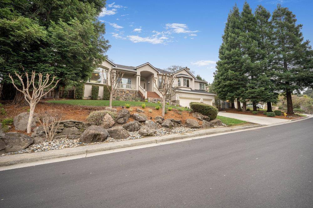 Gilroy, CA 95020,2360 Sunflower CIR